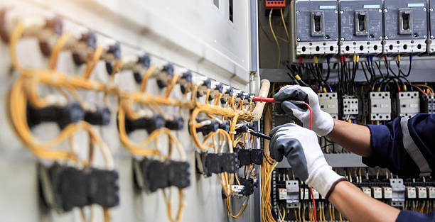 Professional Electrician technician working in Pearl Beach, MI